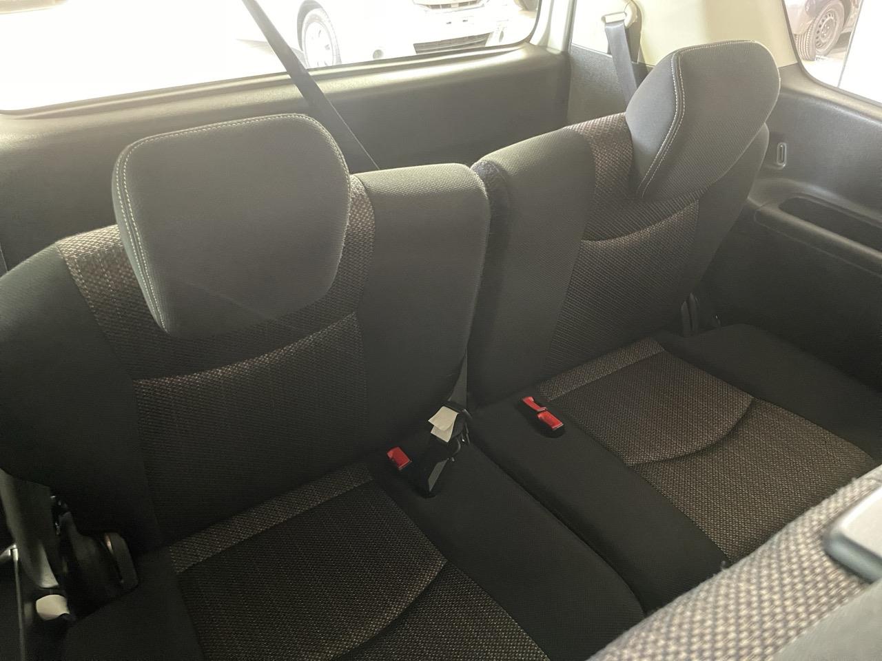 2015 Nissan Serena HIGHWAY STAR G S-HYBRID People Mover ELECTRIC SLIDING DOORS + 360 DEGREE CAMERA