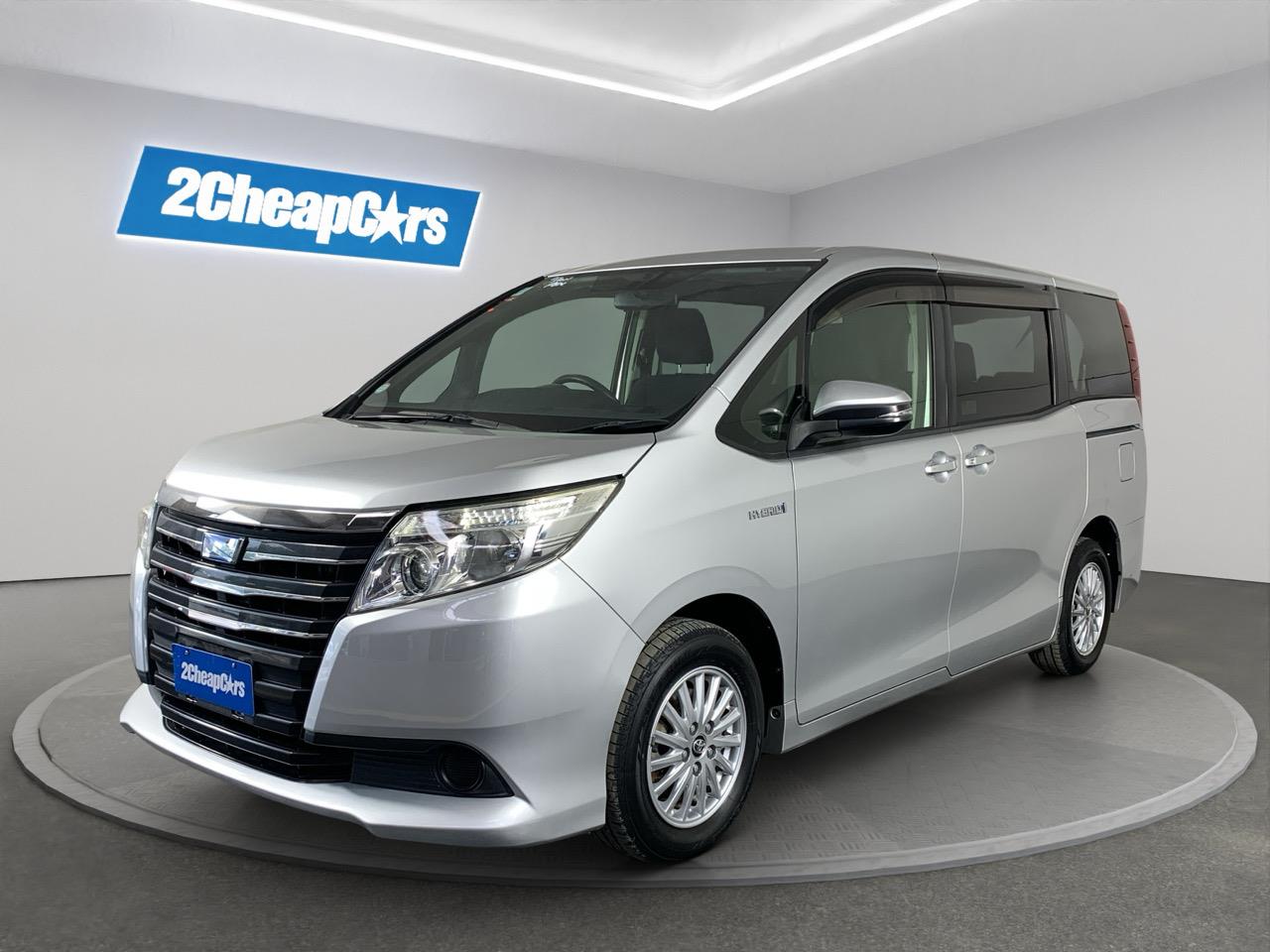 2014 Toyota Noah Hybrid X People Mover