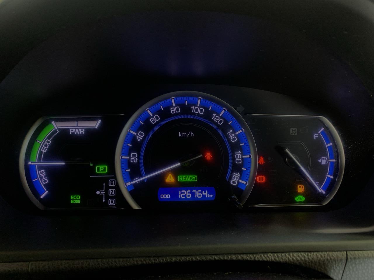 2015 Toyota Voxy HYBRID V People Mover CRUISE CONTROL + HEATED SEATS + POWER SLIDING DOOR