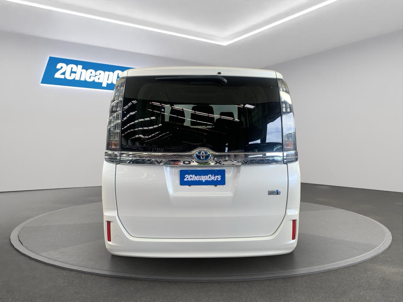 2015 Toyota Voxy HYBRID V People Mover CRUISE CONTROL + HEATED SEATS + POWER SLIDING DOOR