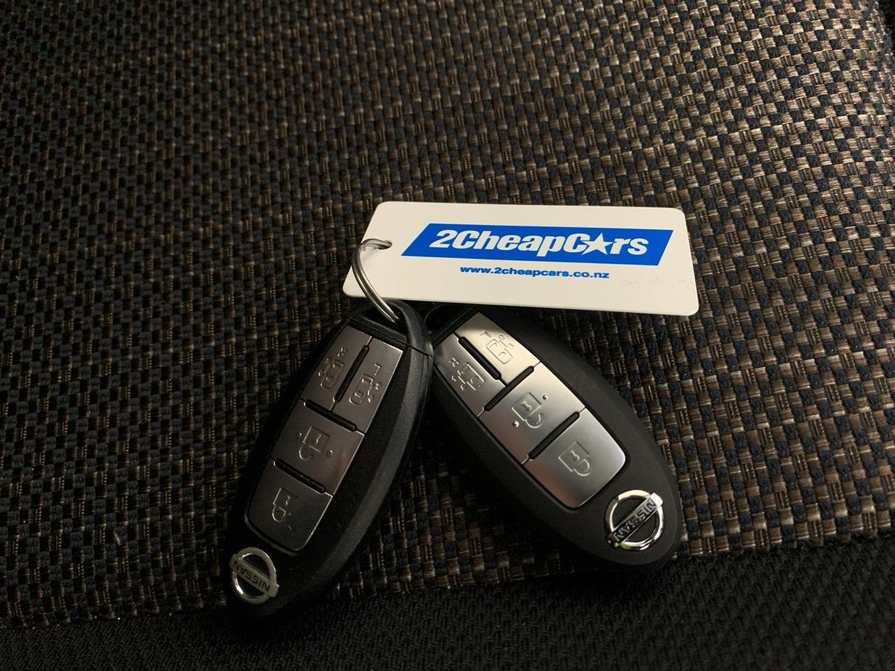 2015 Nissan Serena Hybrid Highway Star People Mover CRUISE CONTROL + POWER SLIDING DOOR + AUTO LIGHTS