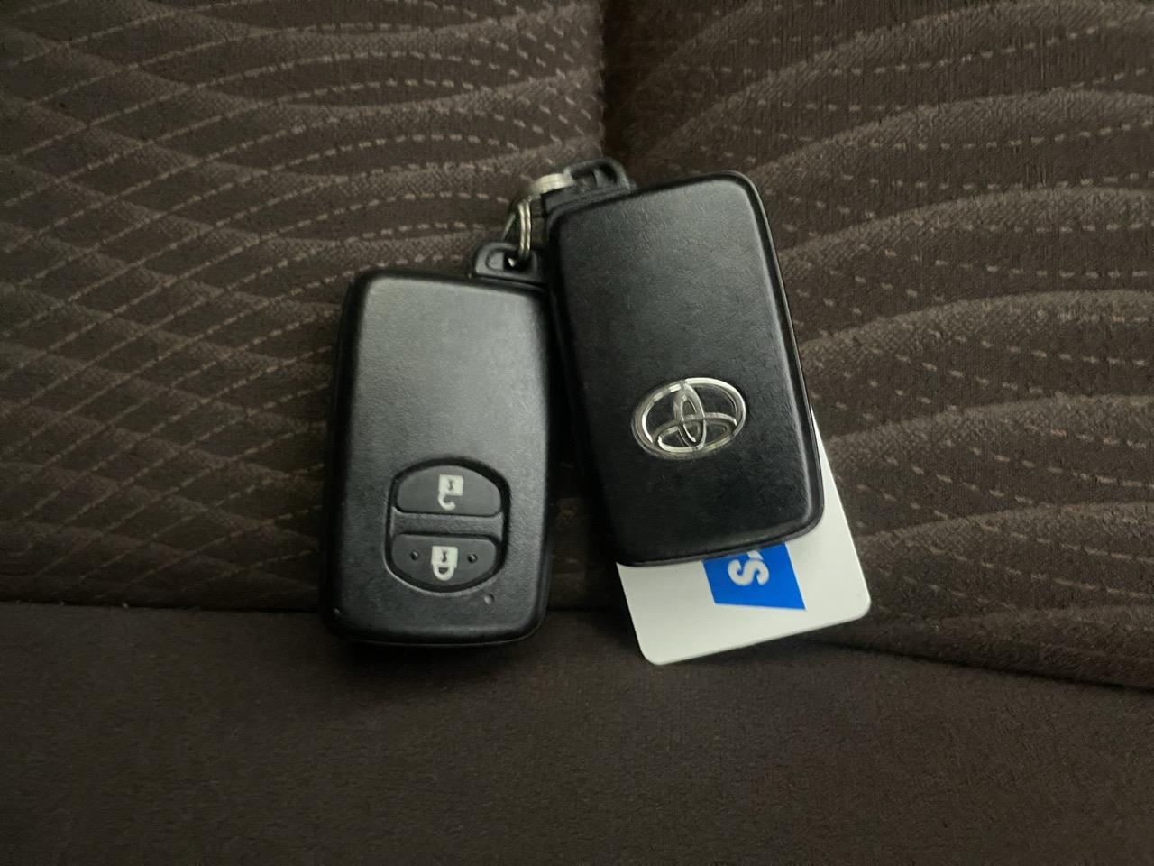 2012 Toyota Aqua S Hatchback LOW KMS + REVERSING CAMERA + HEATED SEATS