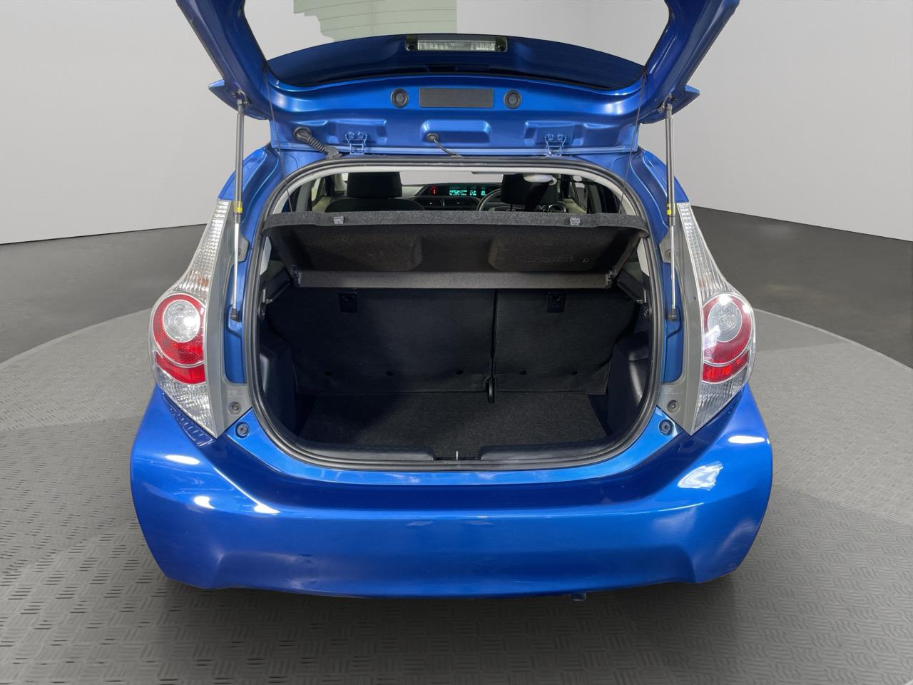 2012 Toyota Aqua S Hatchback LOW KMS + REVERSING CAMERA + HEATED SEATS