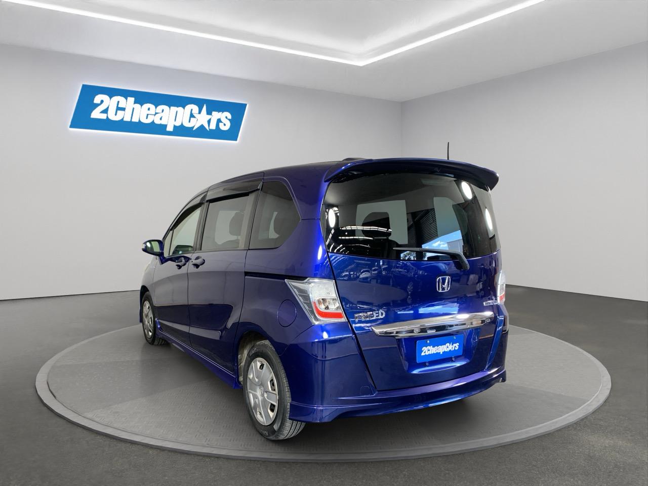 2013 Honda Freed Hybrid Hatchback ELECTRIC SLIDING DOORS + REVESING CAMERA