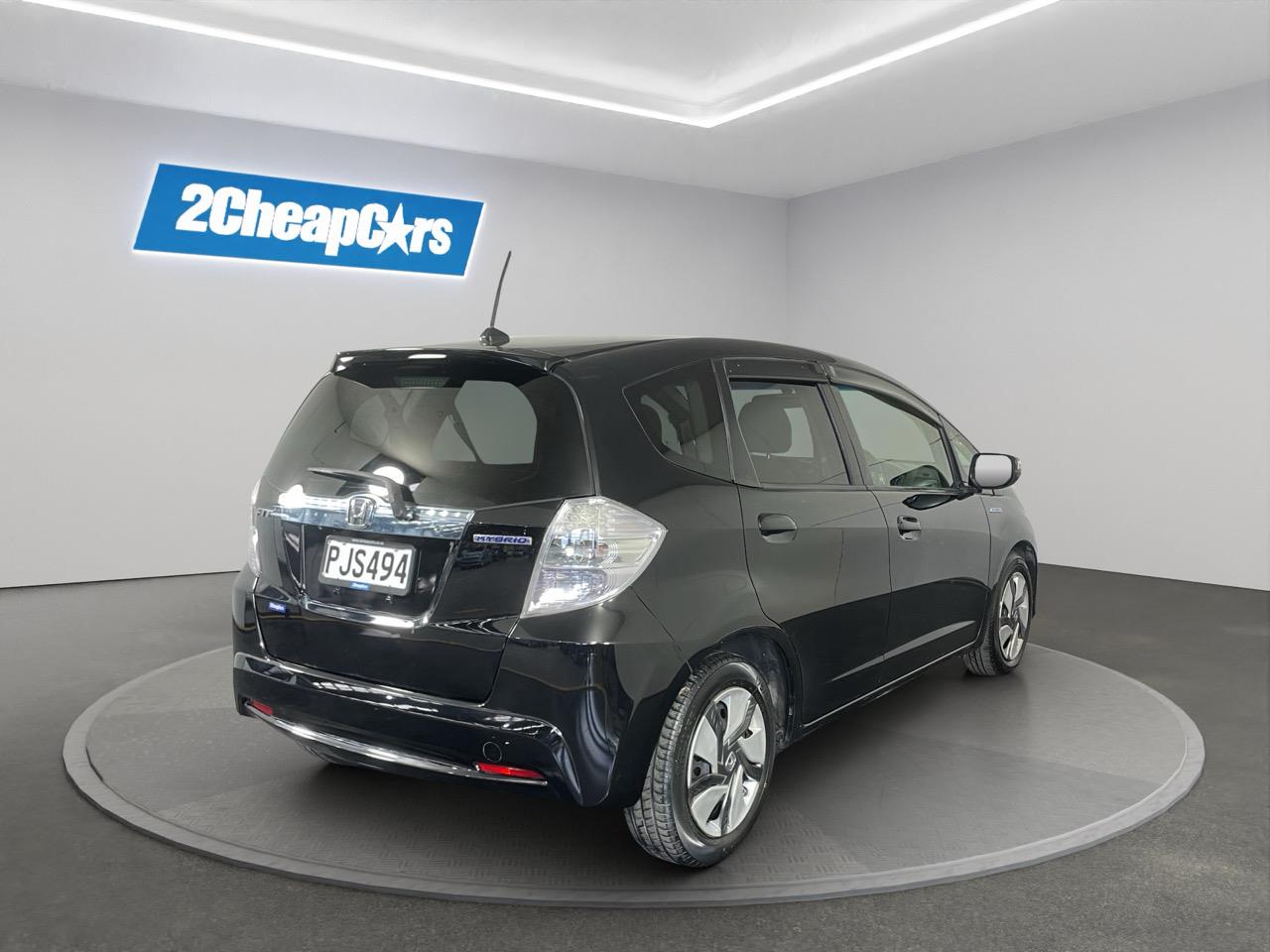2013 Honda Fit Jazz hybrid Hatchback REVERSING CAMERA + CRUISE CONTROL