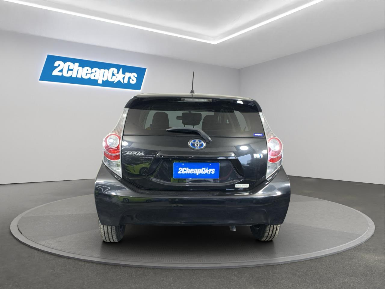 2014 Toyota Aqua S Hatchback PUSH BUTTON START + AUTO LIGHTS + REVERSING CAMERA