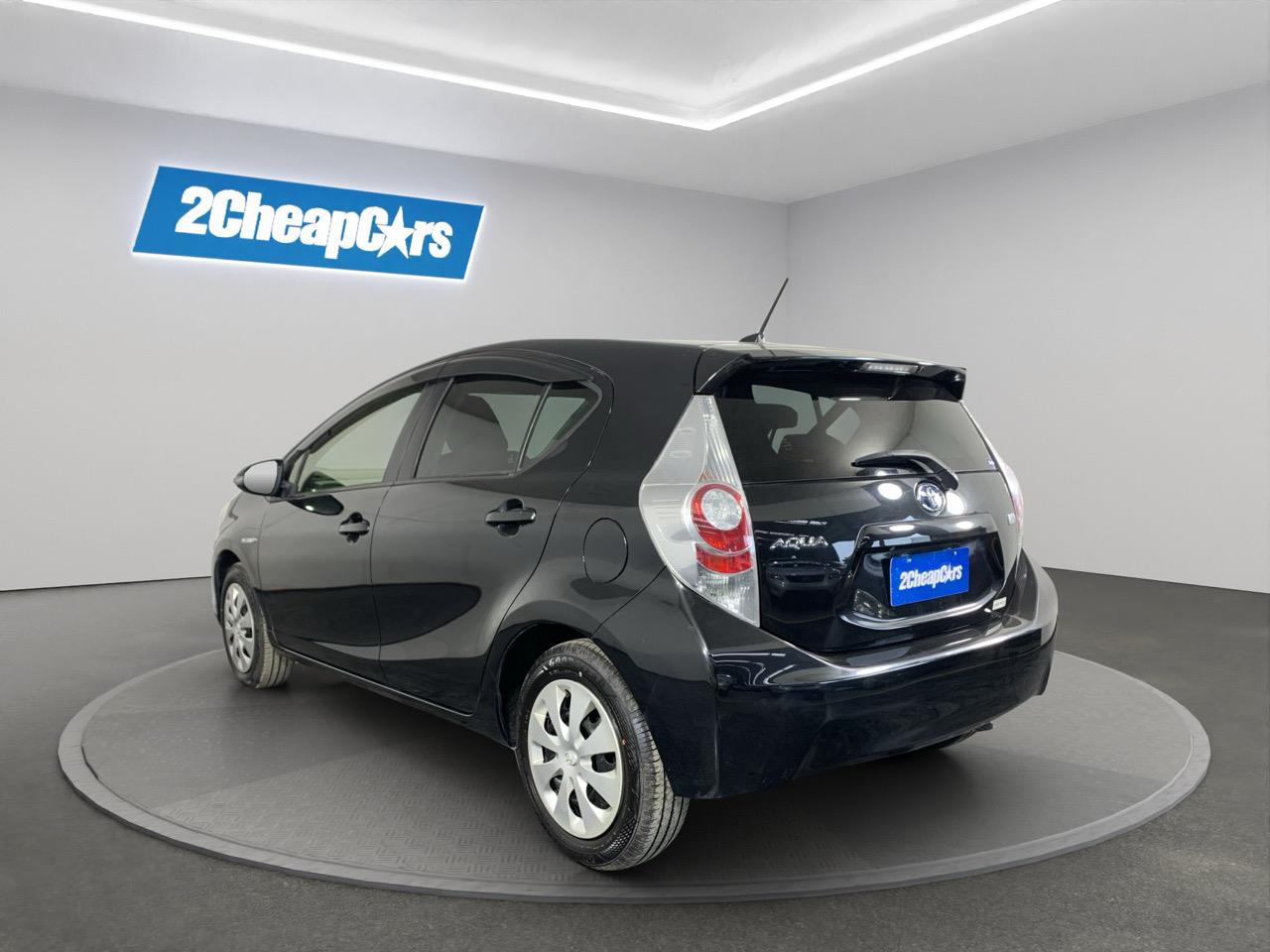 2014 Toyota Aqua S Hatchback PUSH BUTTON START + AUTO LIGHTS + REVERSING CAMERA