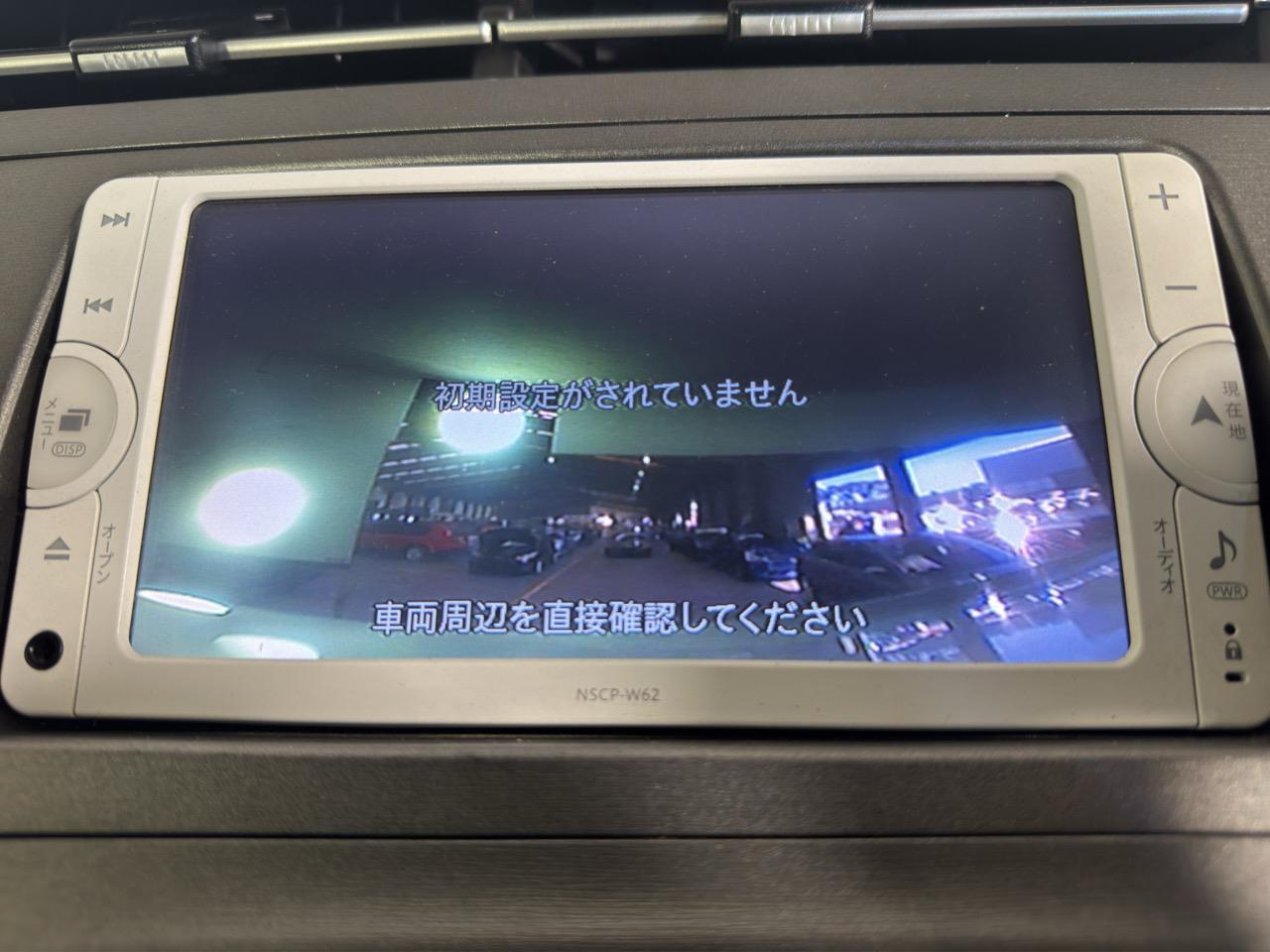 2014 Toyota Prius G Hatchback REVERSING CAMERA + AUTO LIGHTS + PUSH BUTTON START