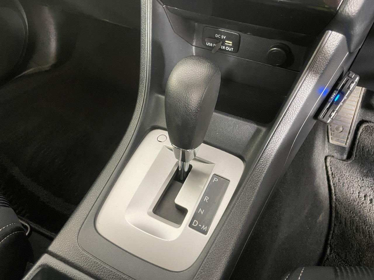 2015 Subaru Impreza G4 4WD 1.6i-L Sedan 4WD + PADDLE SHIFT + GREAT SPACE