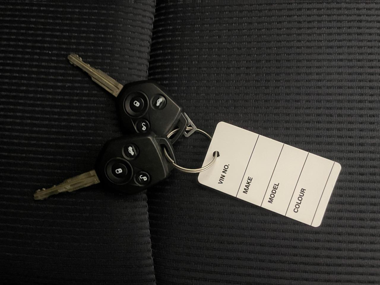 2015 Subaru Impreza G4 4WD 1.6i-L Sedan 4WD + PADDLE SHIFT + GREAT SPACE