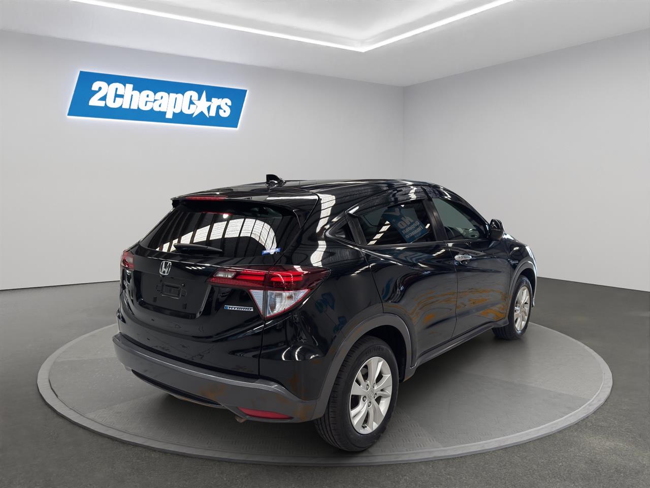 2014 Honda Vezel Hybrid X RV/SUV CRUISE CONTROL + PADDLE SHIFT + PUSH BUTTON START