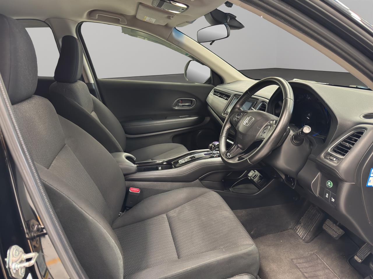 2014 Honda Vezel Hybrid X RV/SUV CRUISE CONTROL + PADDLE SHIFT + PUSH BUTTON START