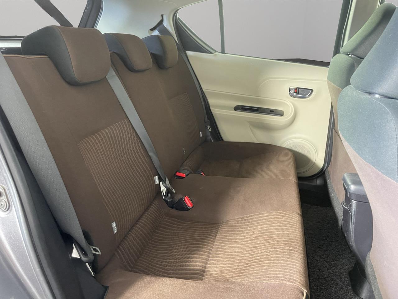 2013 Toyota Aqua G Hatchback PUSH START + GREAT FUEL EFFICIENCY