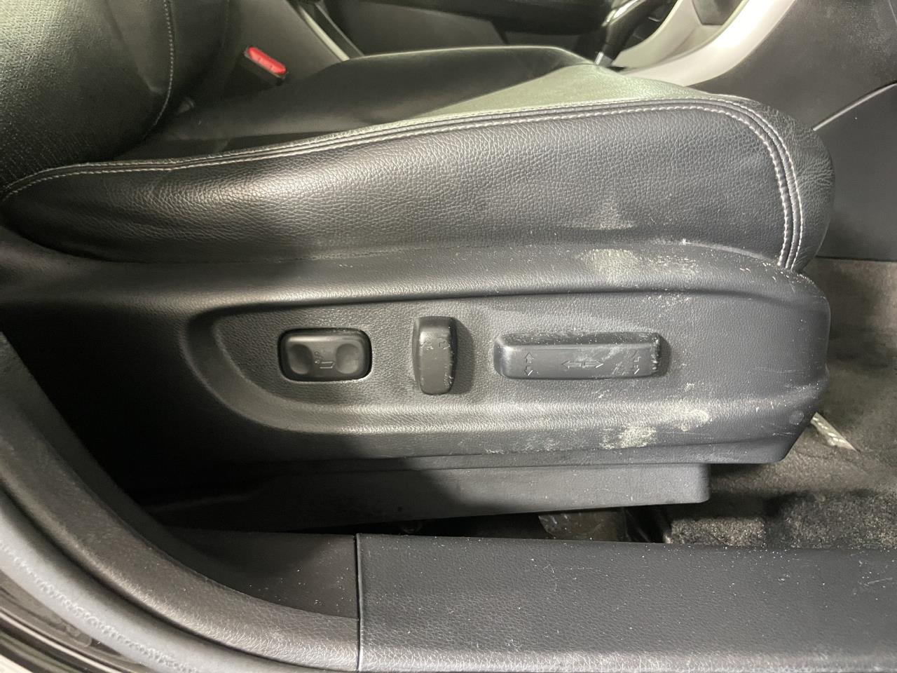 2013 Honda Accord HYBRID EX Sedan Leather Seat + Push Start + Cruise Control