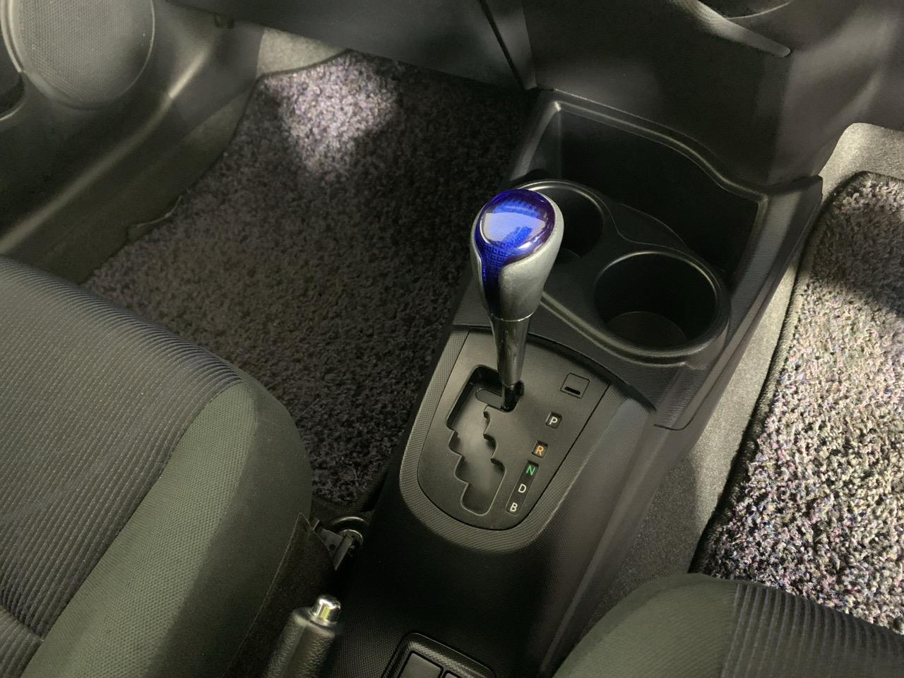 2016 Toyota Aqua Facelift Model G Hatchback LOW KMS + PUSH BUTTON START + AUTO LIGHTS