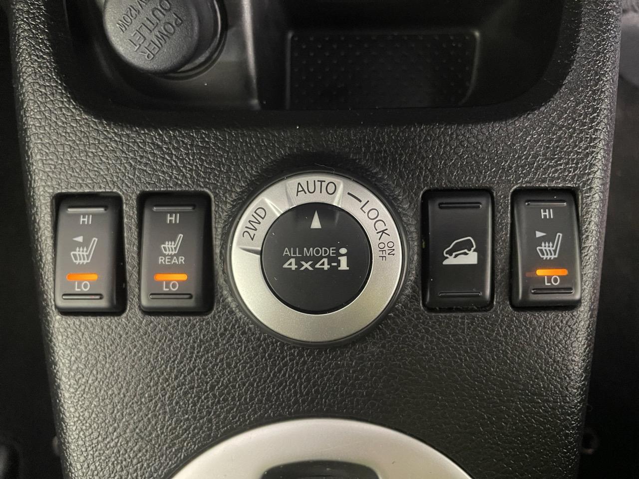 2012 Nissan X-TRAIL 20X 4WD RV/SUV AWD + REVERSING CAMERA + HEATED SEATS