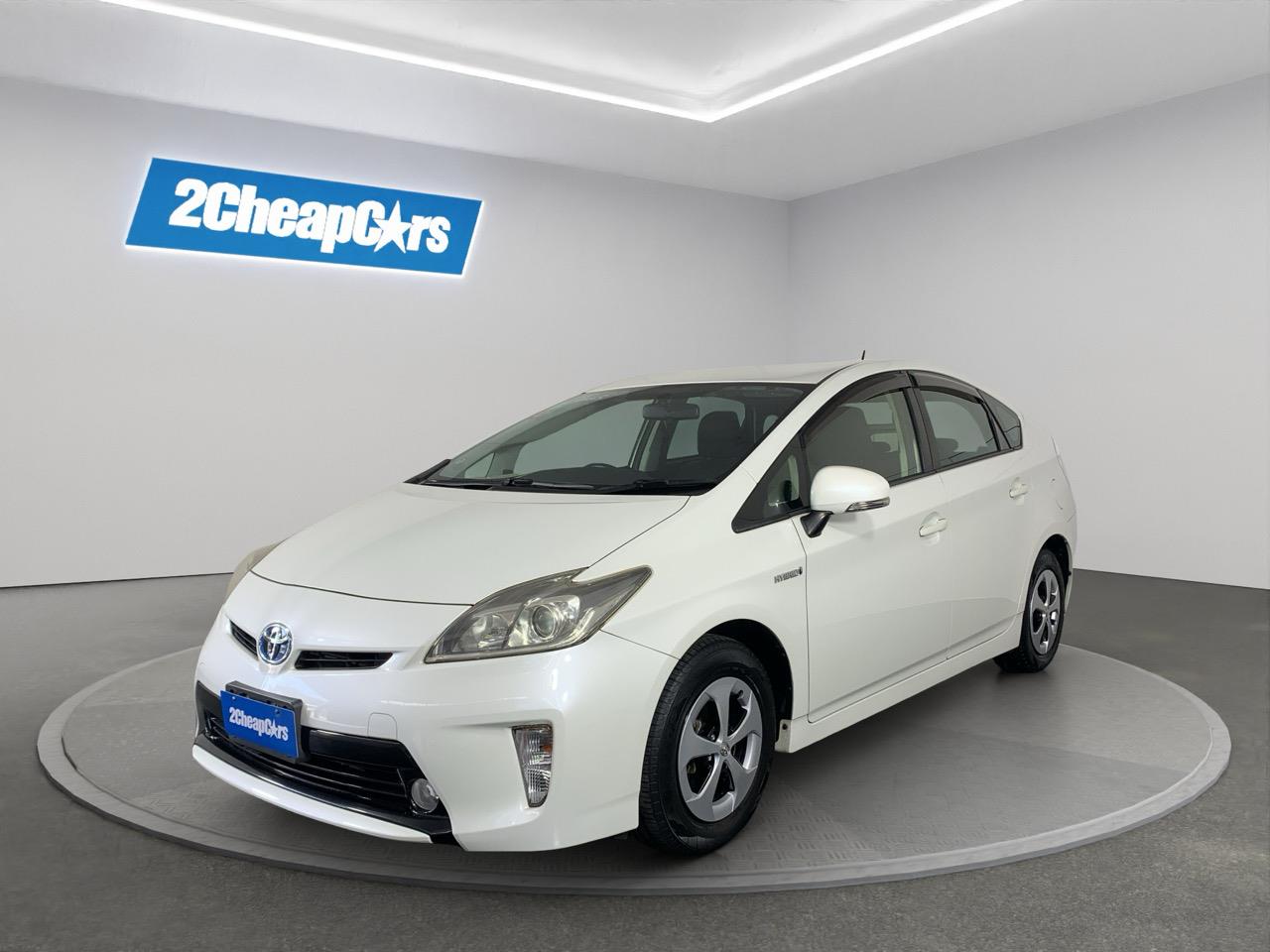 2015 Toyota Prius Hybrid Hatchback