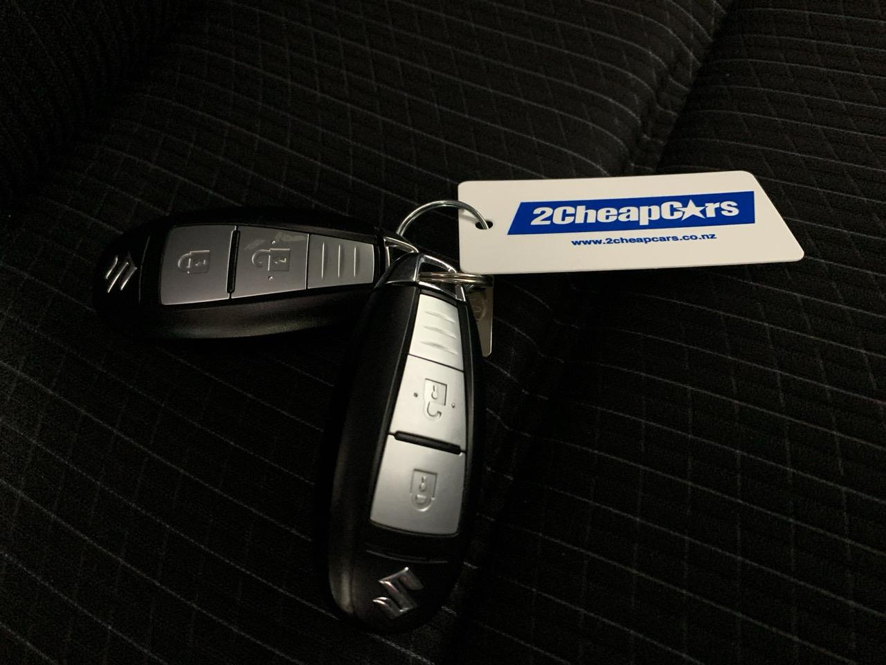 2016 Suzuki Swift 1.2XG Hatchback LOW KM + PUSH BUTTON START