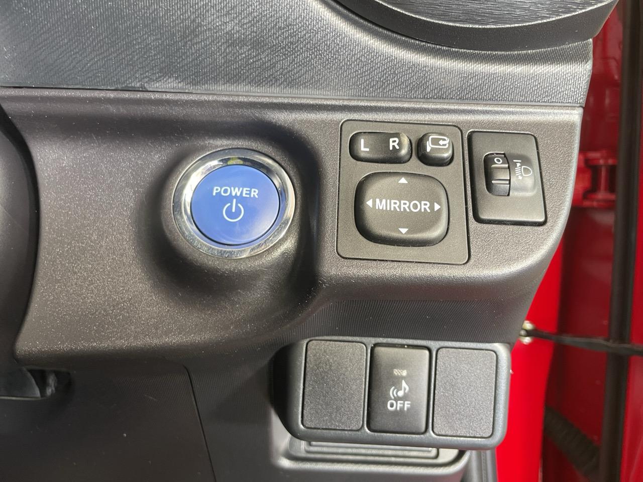 2012 Toyota Aqua S Hatchback HEATED SEATS + PUSH BUTTON START + AUTO LIGHTS