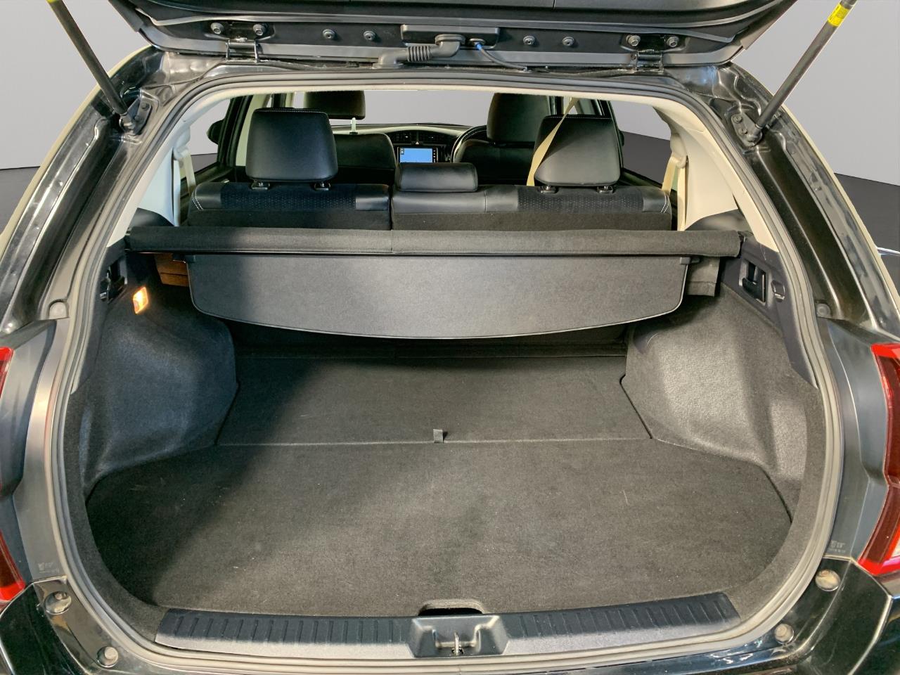 2014 Toyota Corolla Fielder Hybrid WXB Station Wagon REVERSING CAMERA + PUSH BUTTON START + AUTO LIGHTS