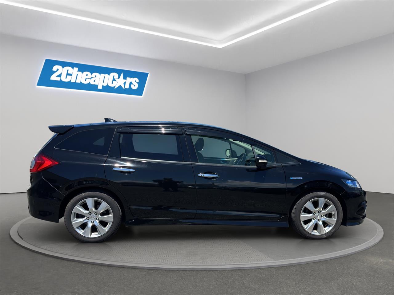 2015 Honda JADE Honda Sensing Hybrid People Mover HONDA SENSING + CRUISE CONTROL + REVERSING CAMERA