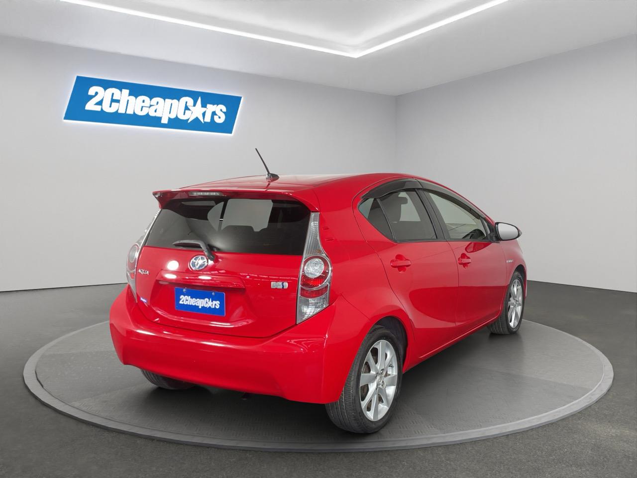 2012 Toyota Aqua G Hatchback LOW KM + AUTO LIGHTS + PUSH BUTTON START