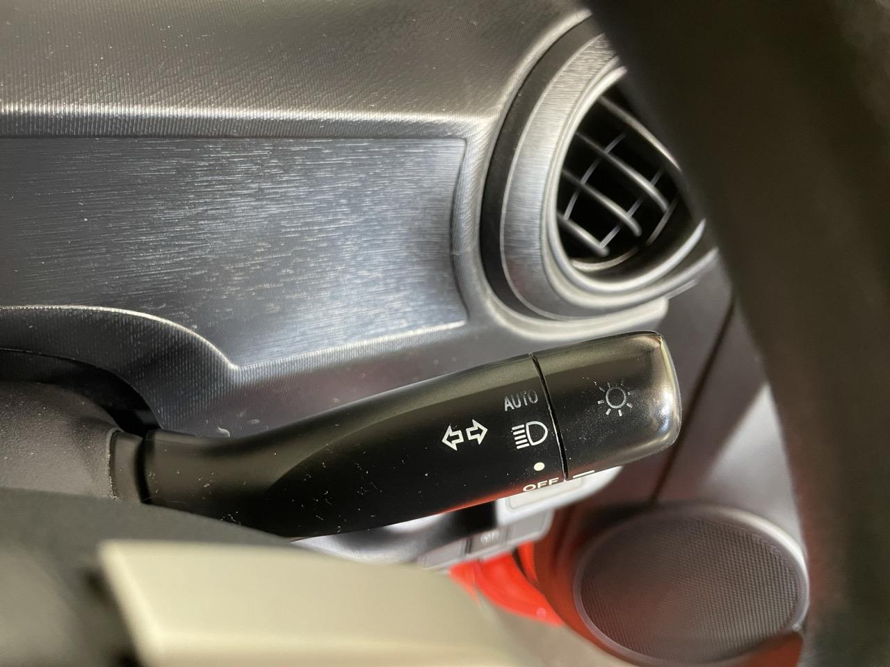 2013 Toyota Aqua S Hatchback AUTO LIGHTS + PUSH START