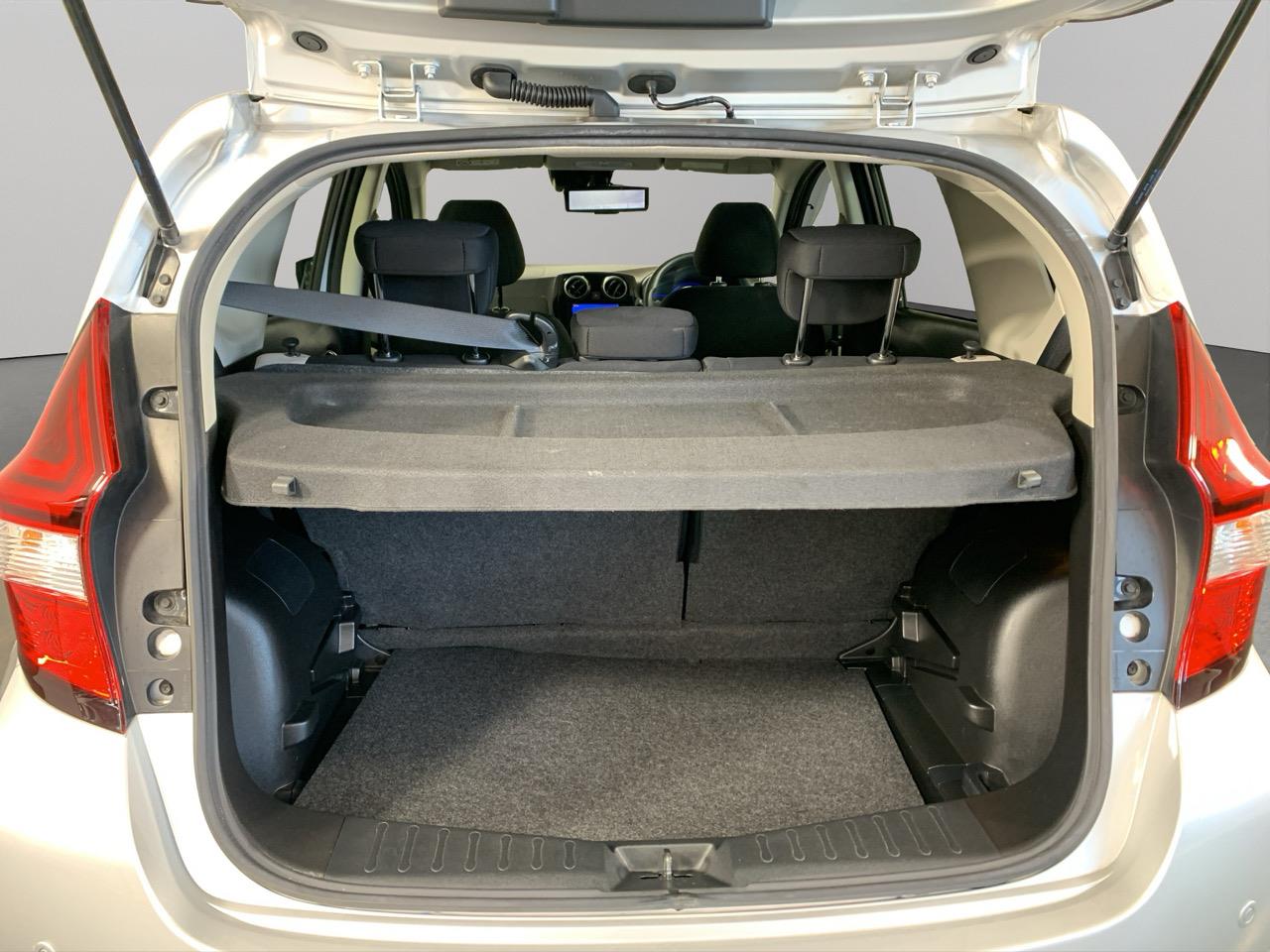 2020 Nissan Note e-power Hatchback REVERSING CAMERA + PUSH BUTTON START + AUTO LIGHTS