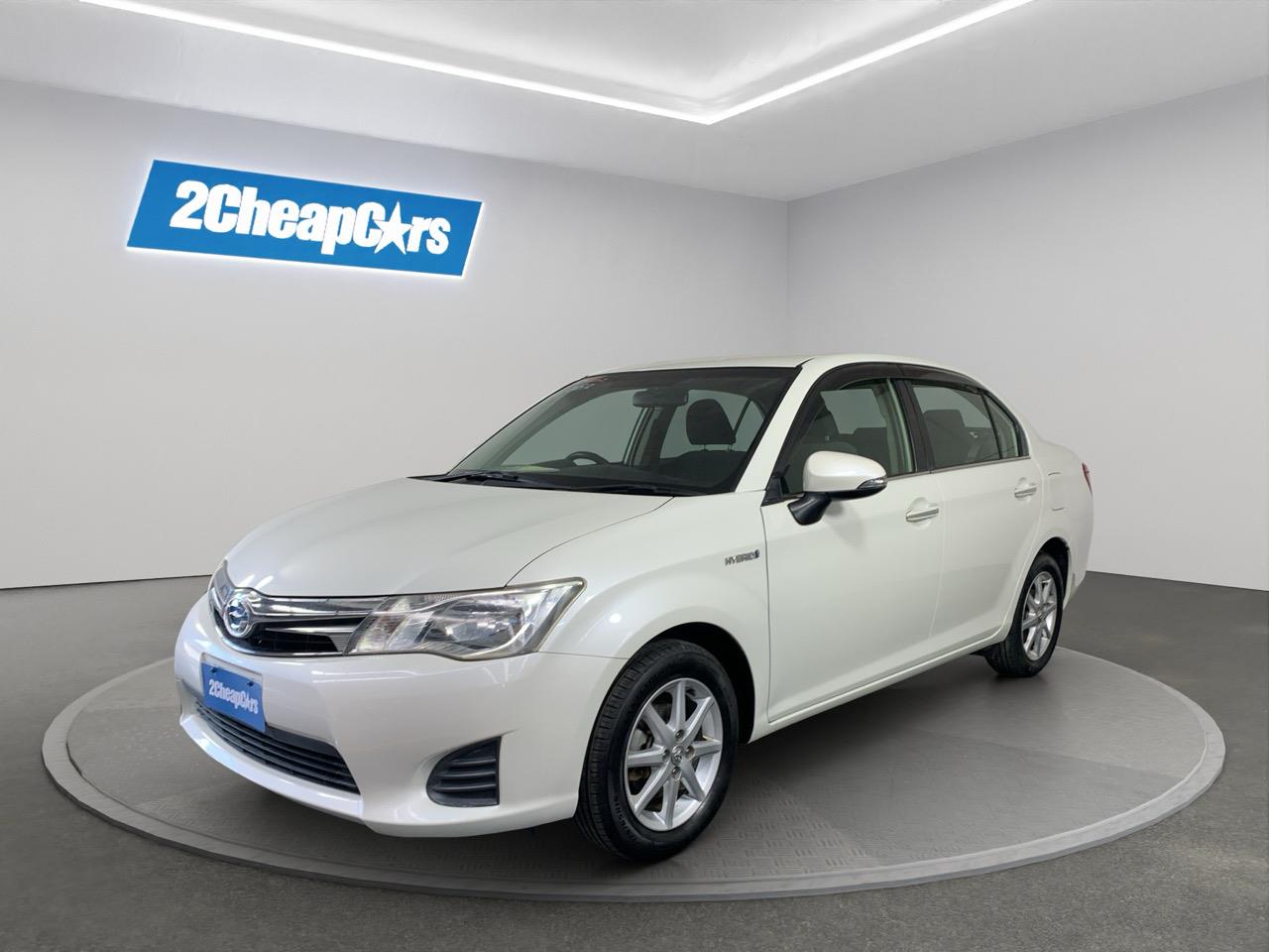 2015 Toyota Corolla Axio Hybrid Sedan