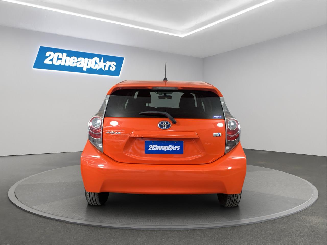 2012 Toyota Aqua S Hatchback LOW KM +  HEATED SEATS + PUSH BUTTON START