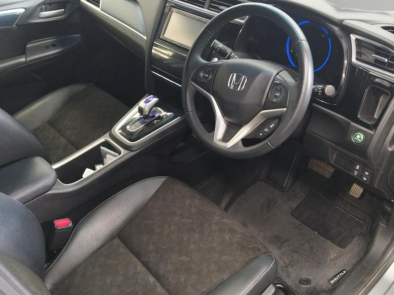 2015 Honda SHUTTLE HYBRID Z STYLE EDITION Station Wagon CRUISE CONTROL + REVERSING CAMERA