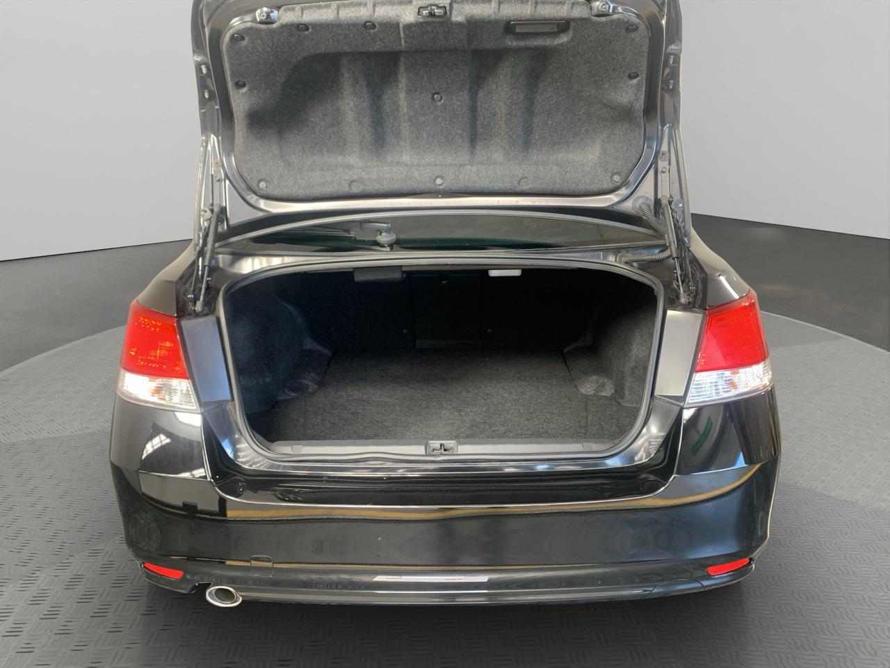 2014 Subaru Legacy B4 AWD Sedan EYE SIGHTS + CRUISE CONTROL +PADDLE SHIFT