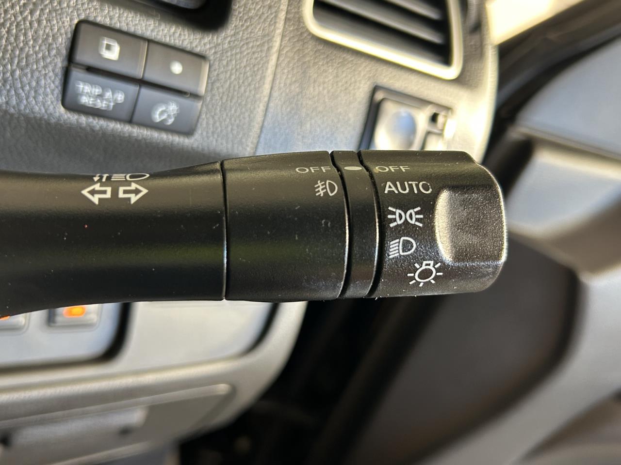 2015 Nissan Serena Hybrid Highway Star People Mover SEE US FOR FINANCE! BUY NOW PAY IN 6 MONTHS!*