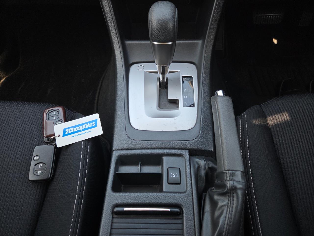 2013 Subaru Impreza SPORT 1.6 Hatchback SMART KEY + LOW KM + REVERSING CAMERA