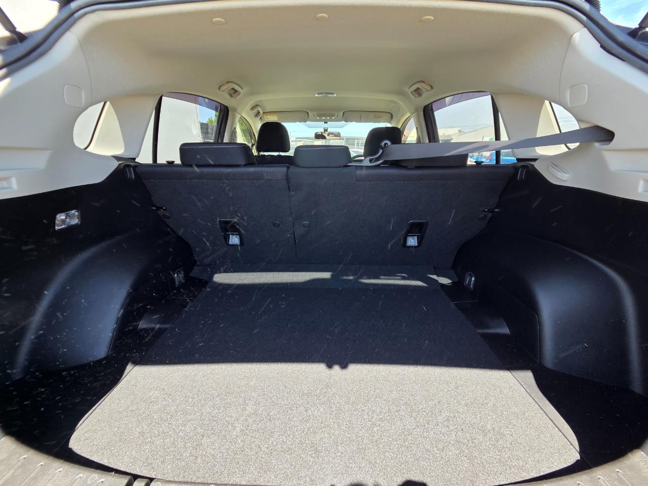 2013 Subaru Impreza SPORT 1.6 Hatchback SMART KEY + LOW KM + REVERSING CAMERA