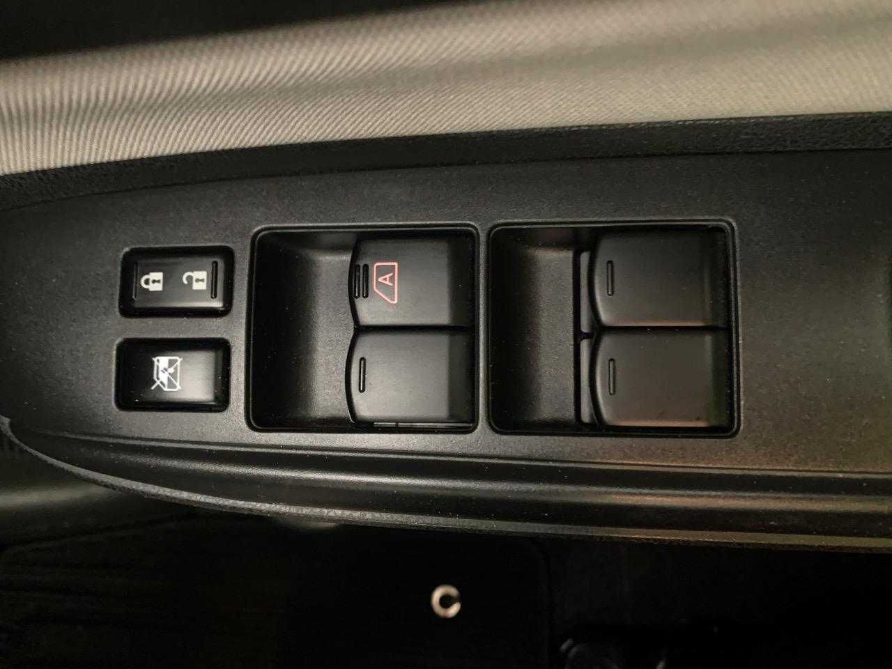 2017 Nissan Note Facelift 1.2 Emergency Brake Package Hatchback PUSH SRART + AUTO LIGHTS + SAFETY FEATURES