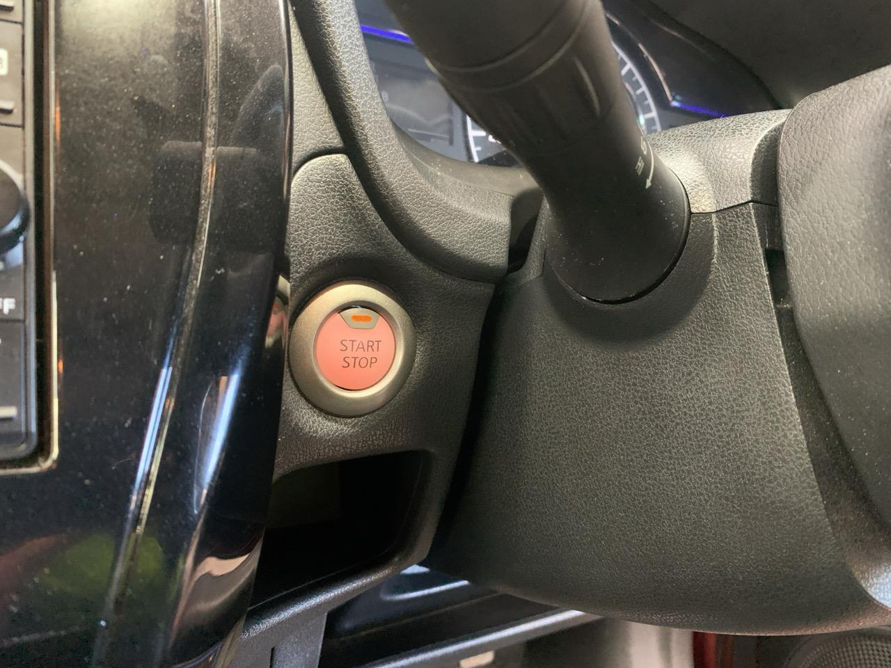 2016 Nissan Note e-power Hatchback LOW KM + PUSH BUTTON START + AUTO LIGHTS