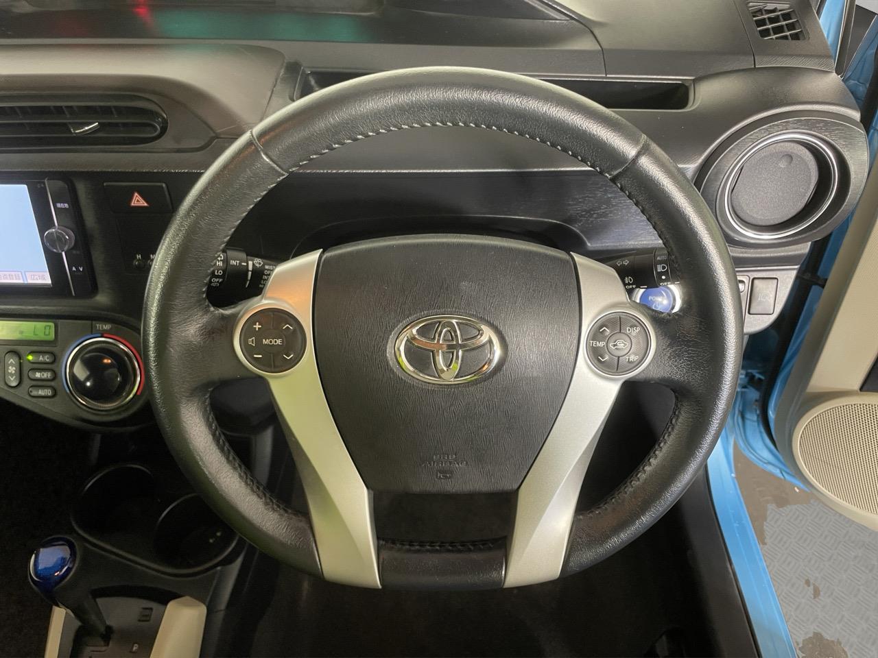 2012 Toyota Aqua G Hatchback HEATED SEATS + REVERSING CAMERA + PUSH START