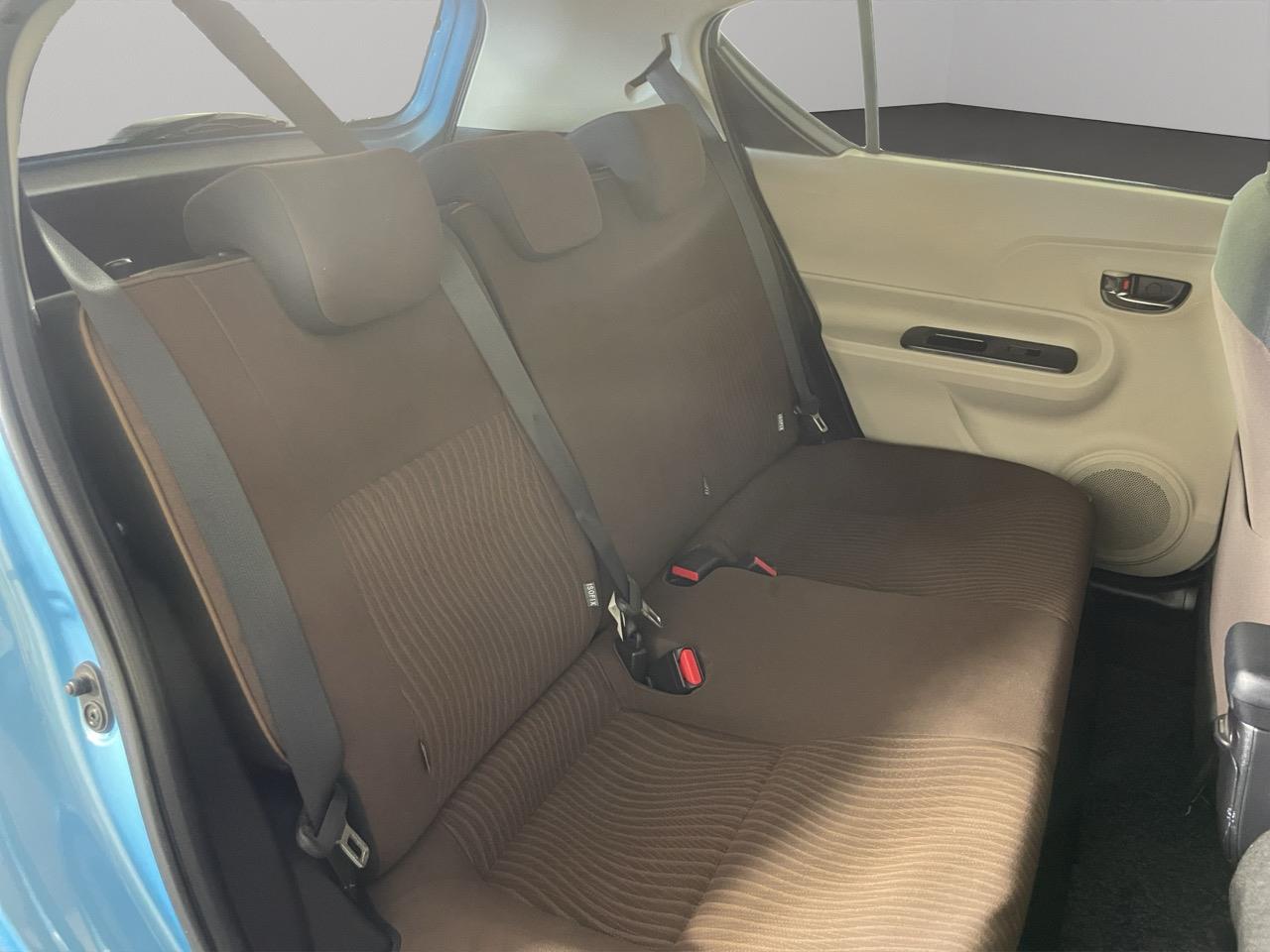 2012 Toyota Aqua G Hatchback HEATED SEATS + REVERSING CAMERA + PUSH START