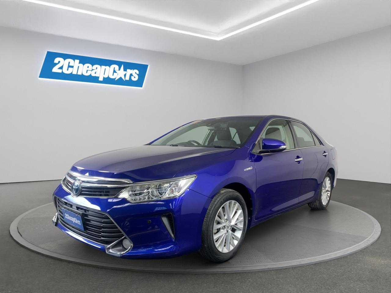 2015 Toyota Camry HYBRID G Sedan