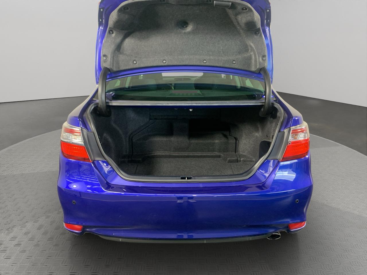 2015 Toyota Camry HYBRID G Sedan CRUISE CONTROL + REVERSING CAMERA + PUSH START