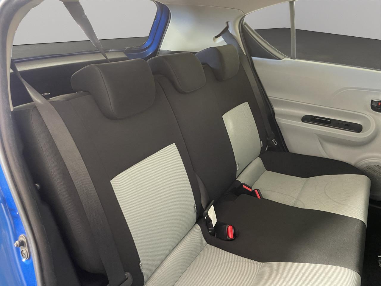 2012 Toyota Aqua S Hatchback REVERSING CAMERA + AUTO LIGHTS + PUSH START