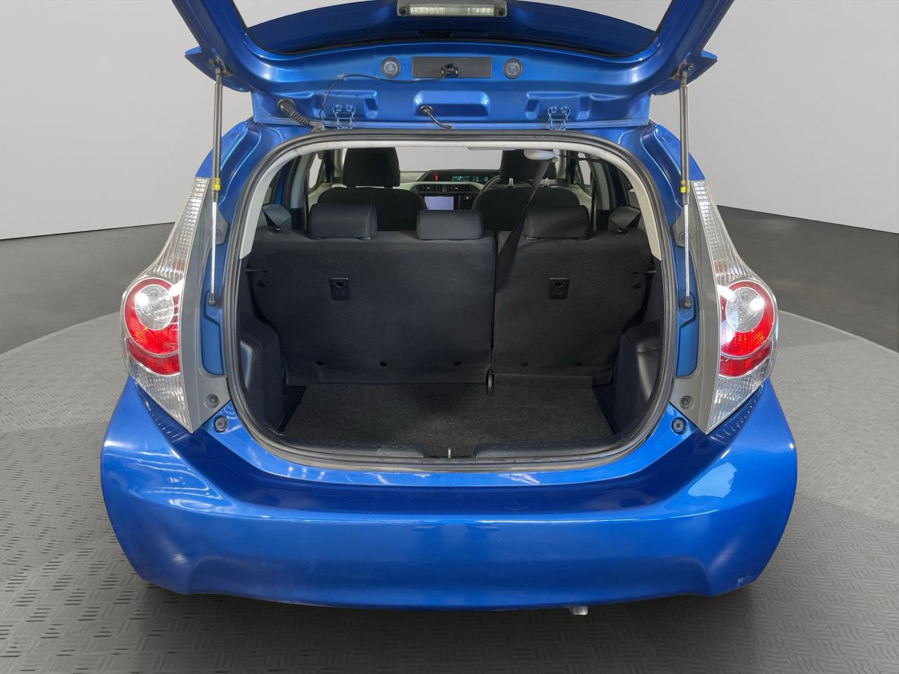 2012 Toyota Aqua S Hatchback REVERSING CAMERA + AUTO LIGHTS + PUSH START