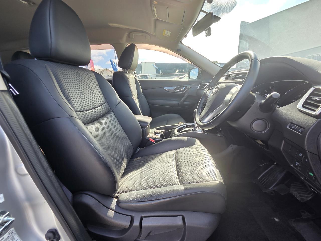 2015 Nissan X-TRAIL 20X 4WD RV/SUV LOW KM + REVERSING CAMERA + 4WD