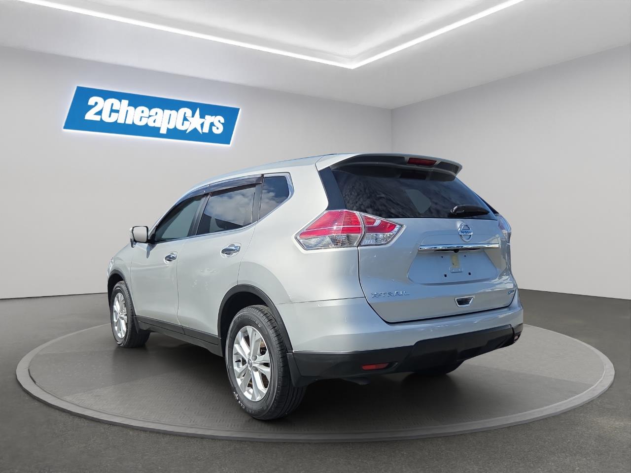 2015 Nissan X-TRAIL 20X 4WD RV/SUV LOW KM + REVERSING CAMERA + 4WD