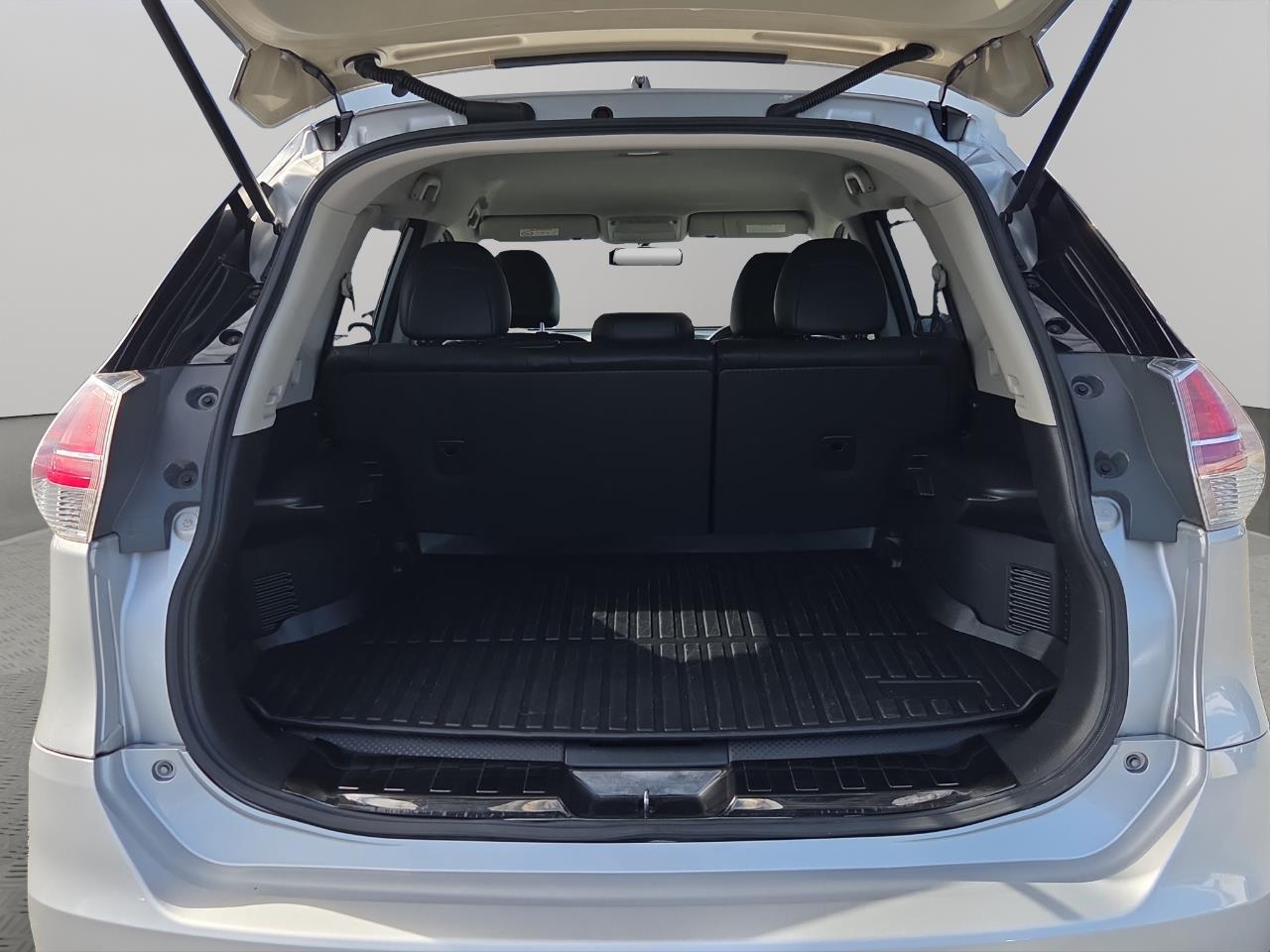 2015 Nissan X-TRAIL 20X 4WD RV/SUV LOW KM + REVERSING CAMERA + 4WD