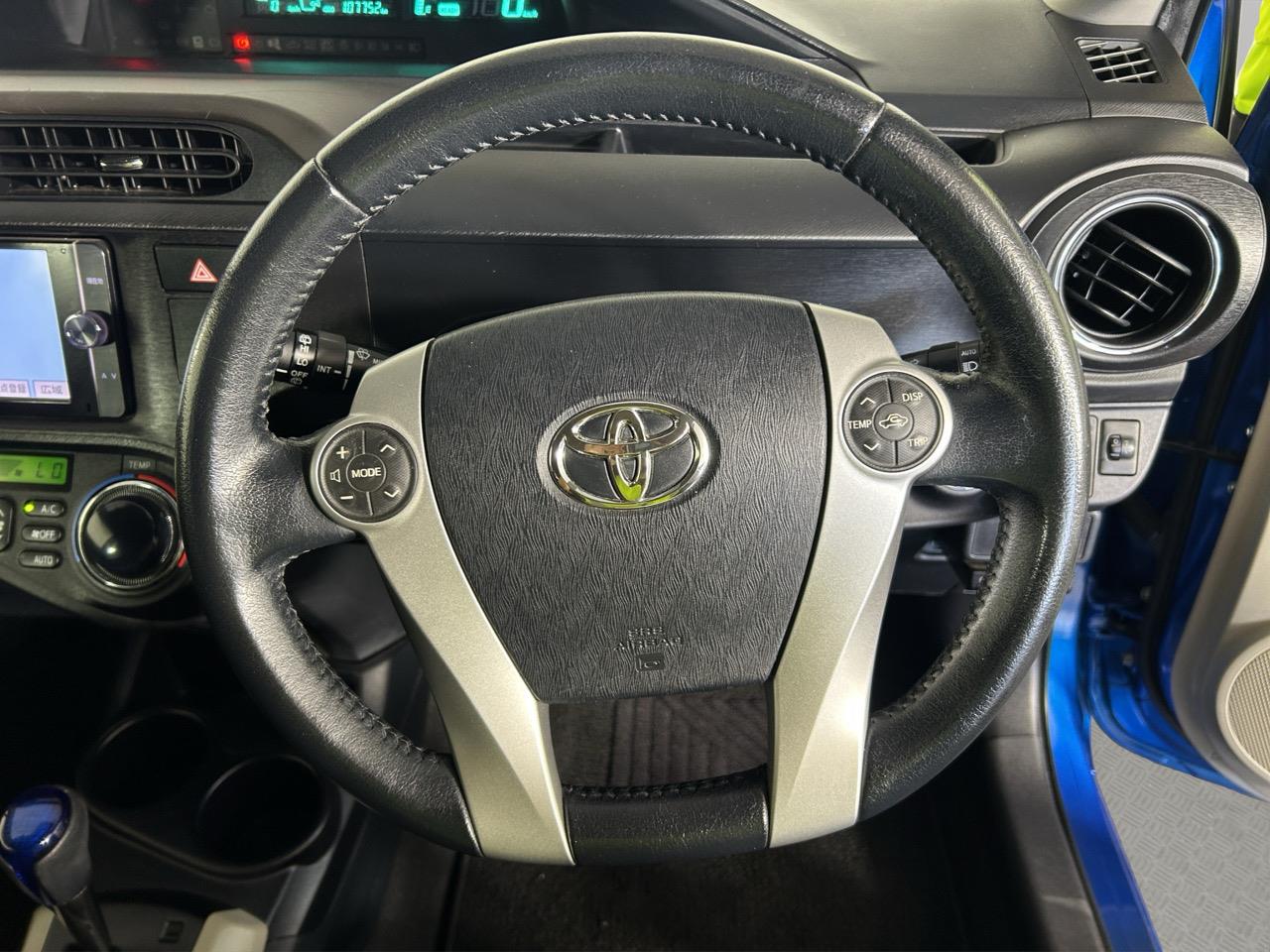 2013 Toyota Aqua S Hatchback PUSH BUTTON START + AUTO LIGHTS + REVERSING CAMEIA
