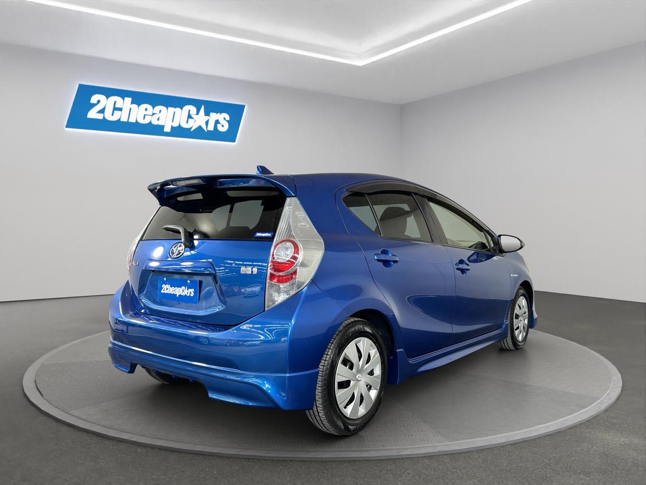 2012 Toyota Aqua G Hatchback SMART KEY + HEATED SEATS + REVERSING CAMERA