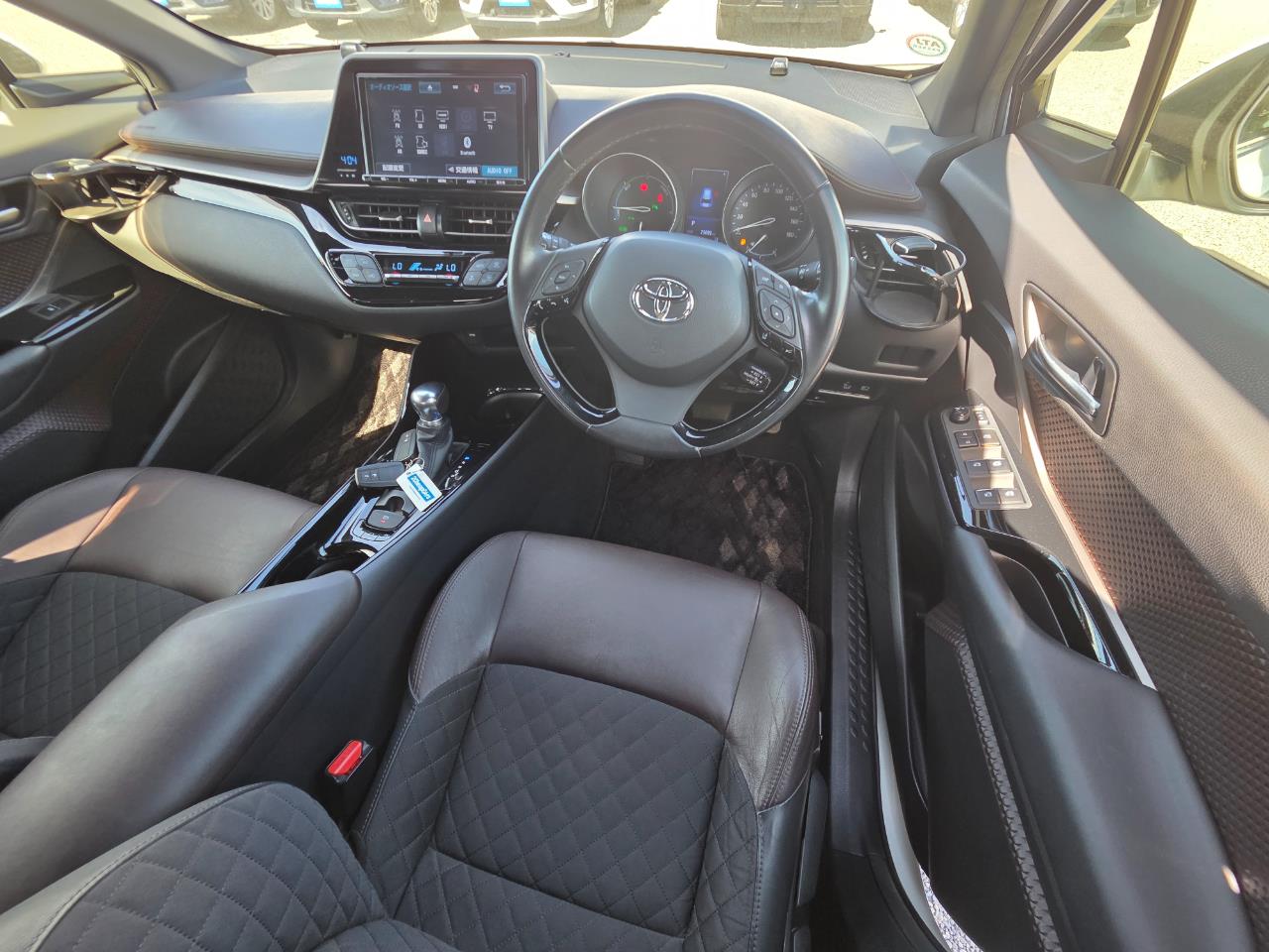 2017 Toyota C-HR Hybrid G RV/SUV REVERSING CAMERA + CRUISE CONTROL + HEATED SEATS