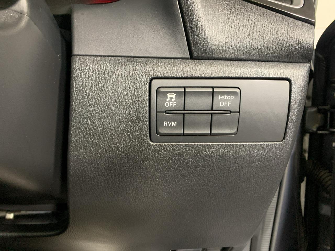 2014 Mazda Axela 3 Late Shape 1.5 Hatchback LOW KM + REVESING CAMERA + CRUISE CONTROL